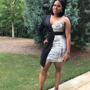 Meet your Posher, Demecca